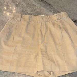 Madewell High waisted lyocell shorts, size 8